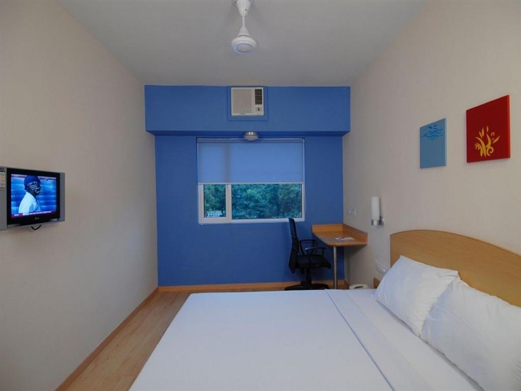 Hotel Manesar Gurgáon Kültér fotó