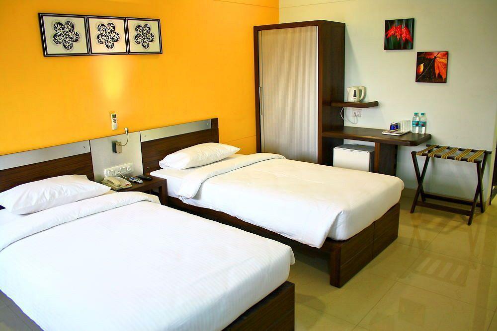 Hotel Manesar Gurgáon Kültér fotó